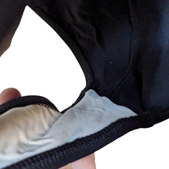 La Blanca Black & White Polka Dot One-Piece Swimsuit Size 14 🌊✨ - Picture 9 of 16